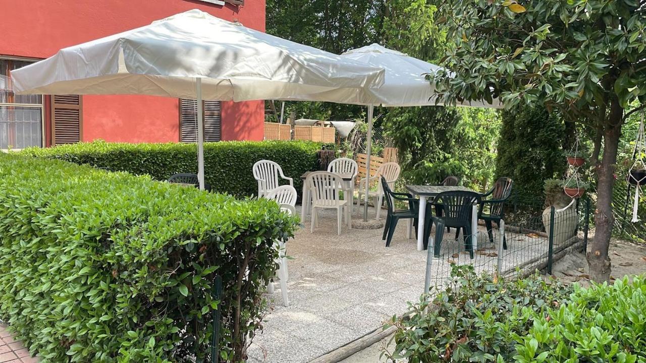 San Damiano dʼAstiMosci'S Bed & Beer住宿加早餐旅馆 外观 照片