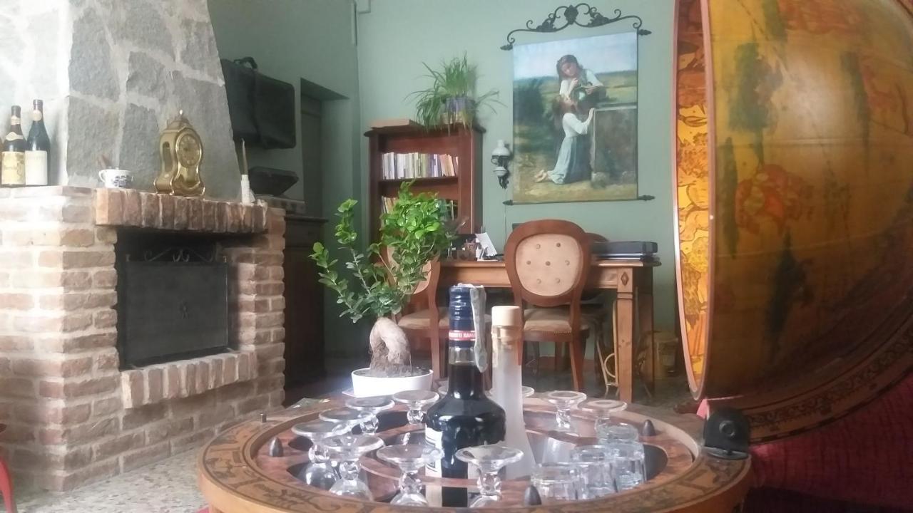 San Damiano dʼAstiMosci'S Bed & Beer住宿加早餐旅馆 外观 照片